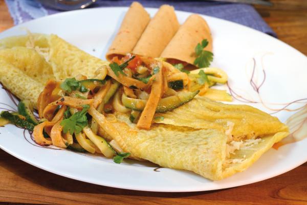Omeletten mit No-Muh, Rezent
 Was wir in der Schweiz eine Omelette nennen, ist eine luftige Crêpe in Frankreich. Mit Vegusto gelingt auch diese Köstlichkeit rein pflanzlich.