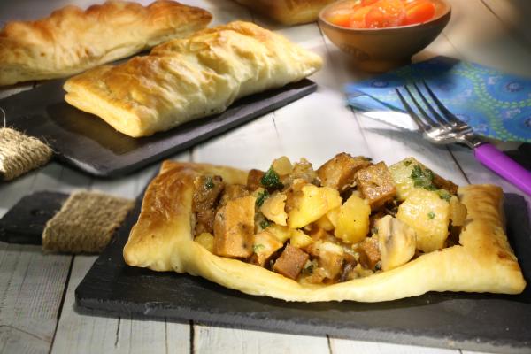 Kartoffel-Pilz-Taschen mit Vegi-Bratscheiben, Pizzastyle